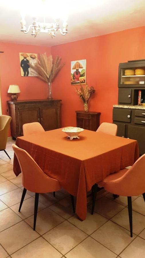 Petit Patio En Centre Ville Nimes Ngoại thất bức ảnh