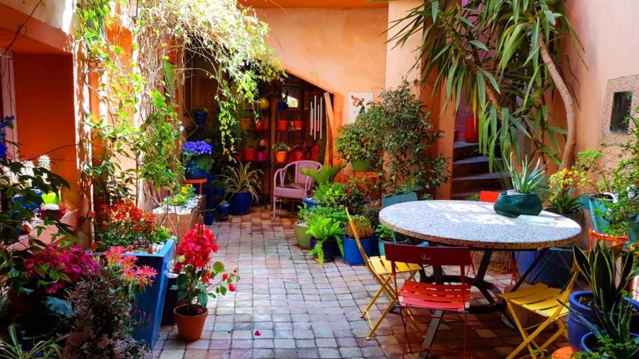 Petit Patio En Centre Ville Nimes Ngoại thất bức ảnh